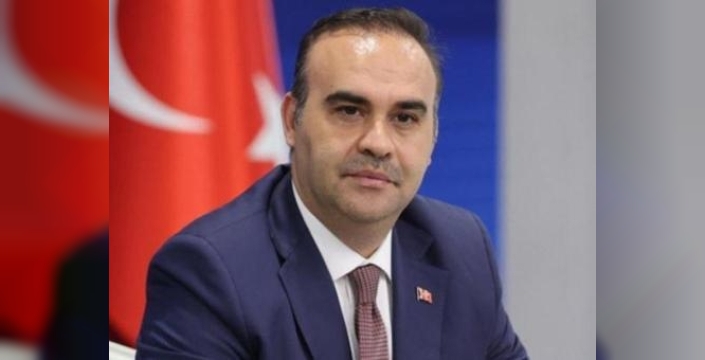 Bakan Kacır: Türkiye, küresel sistemin işlevsizliğine rağmen güçlenerek yoluna devam ediyor