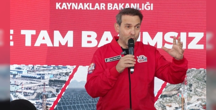Bayraktar: Enerjisini verimli kullanan bir Türkiye'ye ihtiyacımız var