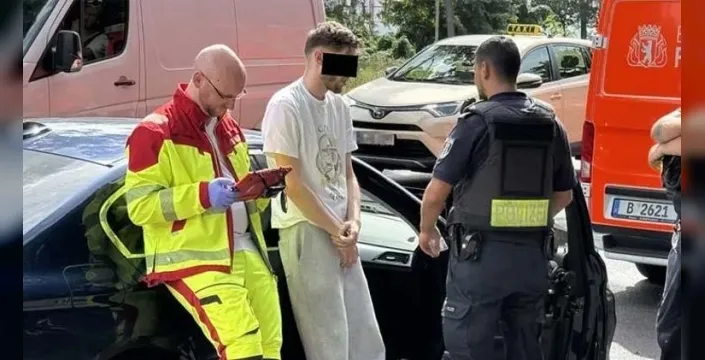 Berlin'de korkunç kaza: Araç kalabalığın içine daldı