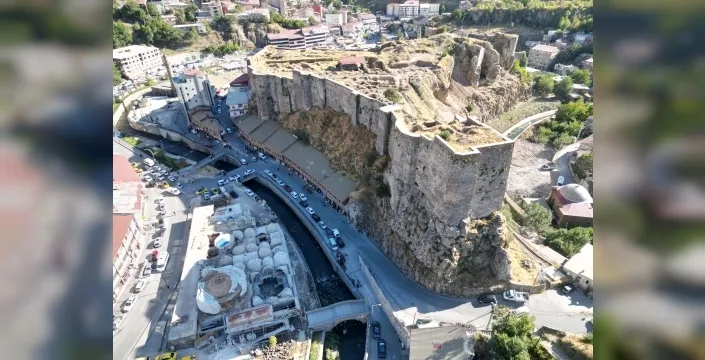 Bitlis Kalesi'nde 16. yüzyıla ait anahtar bulundu