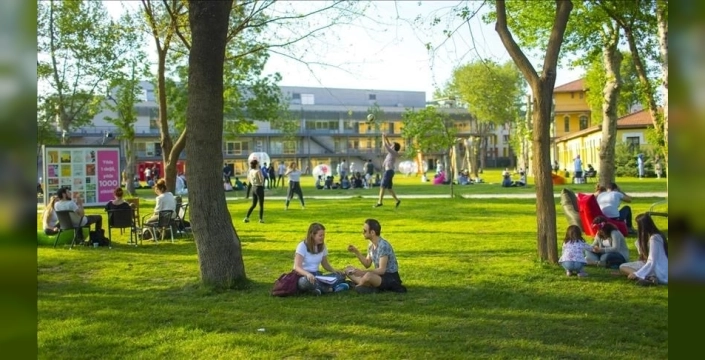 Can Holding operasyonu: İstanbul Bilgi Üniversitesi ve Doğa Koleji'nde eğitim devam ediyor