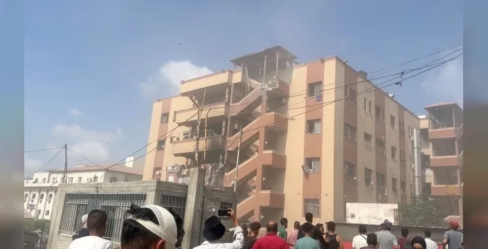 Dünya genelinde 268 kuruluş Gazze'deki gazeteciler için manşetlerini kararttı