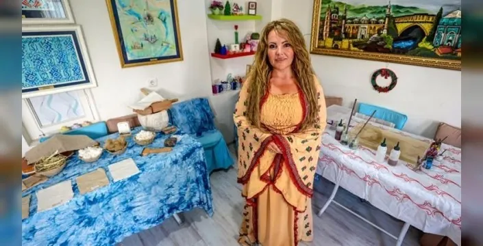 Emine Elmas: Türkiye'nin 'yılın ahisi'