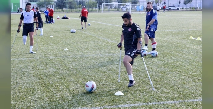 Eyüp Alparslan: Ampute Milli Takım'da forma giyiyor