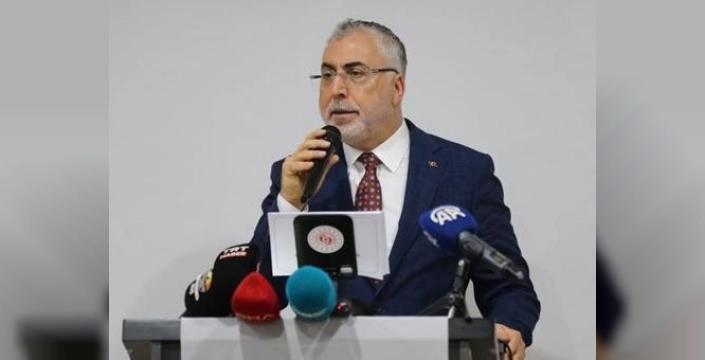 Işıkhan, Kastamonu'da Türkiye Yüzyılı Buluşmaları'nda konuştu