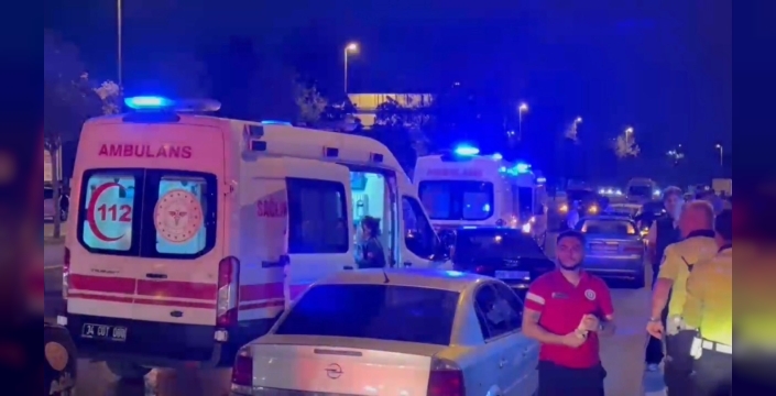 Kartal'da zincirleme kaza: 3 yaralı
