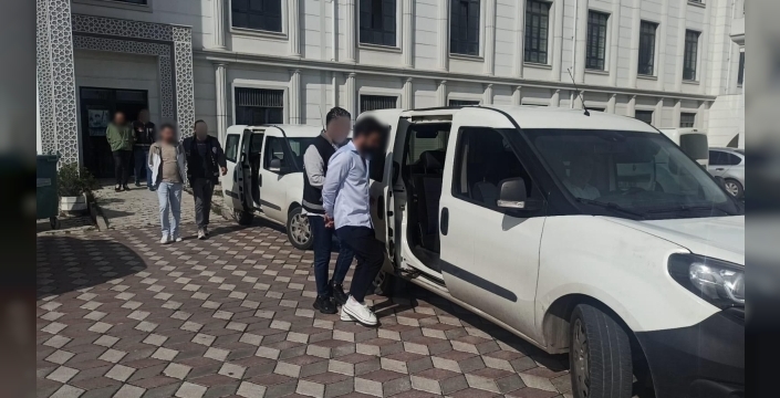 Körfez'de TIR hırsızlığı: 4 şüpheli tutuklandı