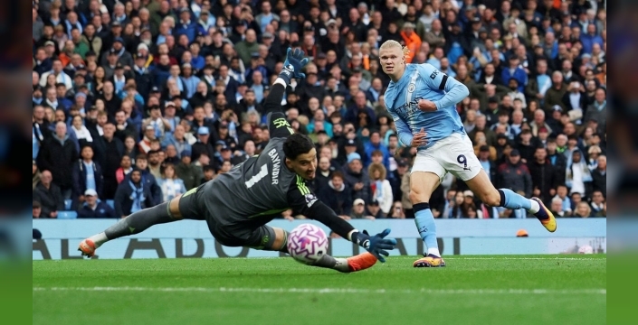 Manchester City, Manchester United'ı 3-0 yendi
