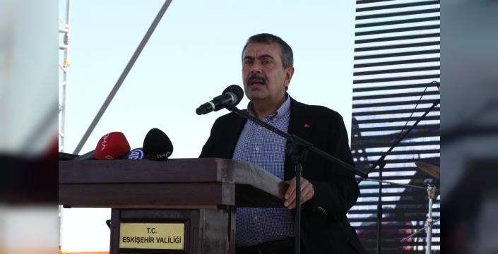 Milli Eğitim Bakanı Tekin: Terörsüz Türkiye için Cumhurbaşkanı Erdoğan'ın talimatıyla Anadolu'yu geziyoruz