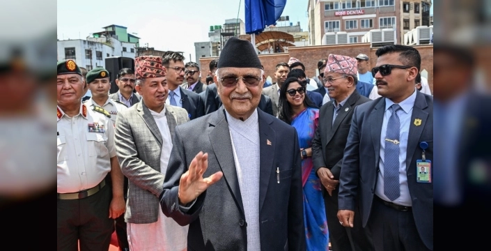 Nepal Başbakanı Sharma Oli istifa etti