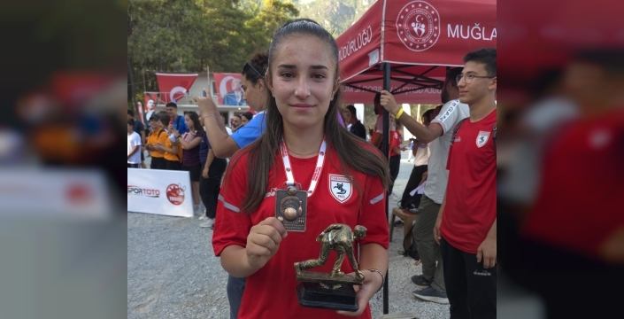 Samsunsporlu Yağmur Tosun, Bocce Petank Şampiyonası'nda Türkiye rekoru kırdı