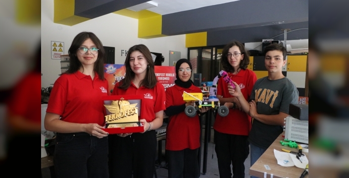 Sümer Fen Lisesi öğrencileri TEKNOFEST'te birinci oldu