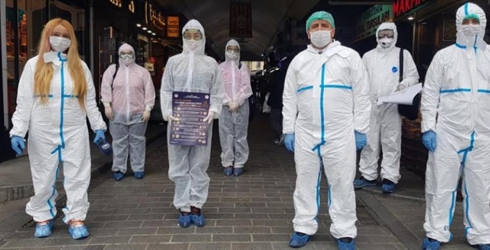 Yeniden evlere mi kapanacağız: Korona hortladı