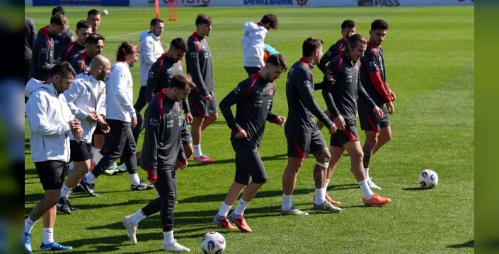 A Milli Futbol Takımı, Gürcistan maçı hazırlıklarını tamamladı