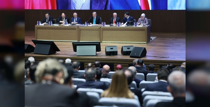 Ak parti'de mkyk toplandı