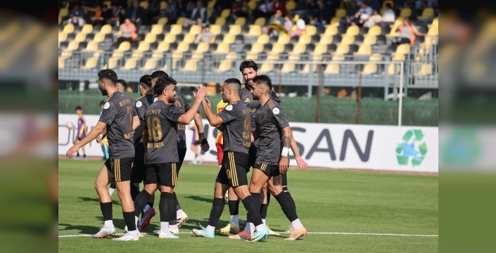 Aliağa FK, Yeni Malatyaspor'u 8-1'lik skorla farklı geçti