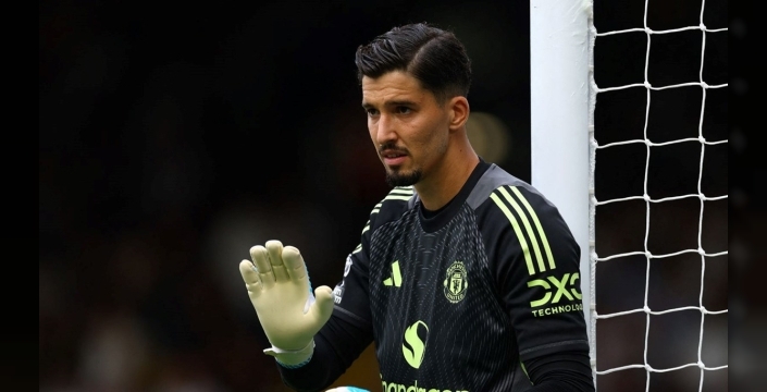 Altay Bayındır: Manchester United'da kendimi evimde gibi hissediyorum
