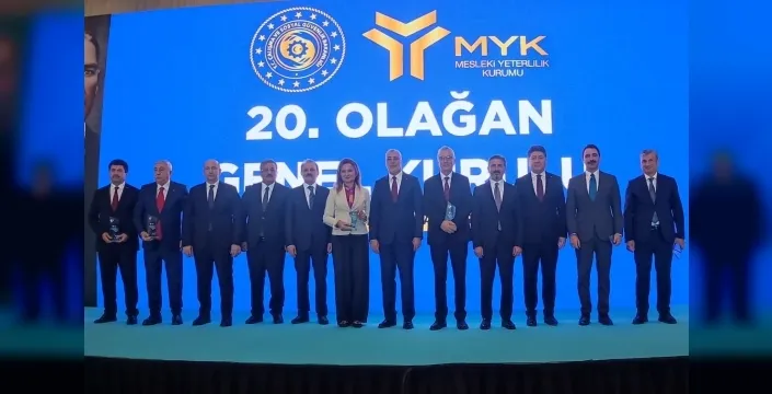 bakan Işıkhan harekete geçti: kadın ve gençlerin istihdamını güçlendirecek adımlar atılıyor