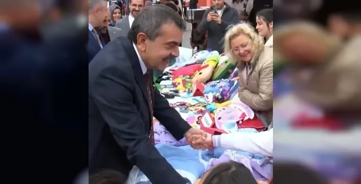 Bakan Tekin Gazze kermesine katıldı: Gazze için destek çağrısı