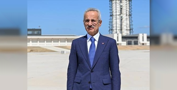 Bakan Uraloğlu açıkladı: Deniz havalimanı ihalesi bu yıl yapılacak