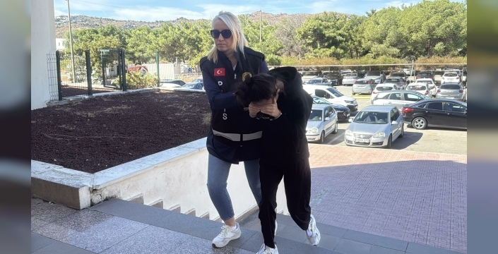 Bodrum'da lojmanda doğum yapan kadın ve ölü bebek şüphesi