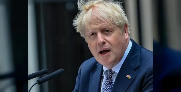Boris Johnson, kitap yazımında yapay zekadan faydalandığını açıkladı