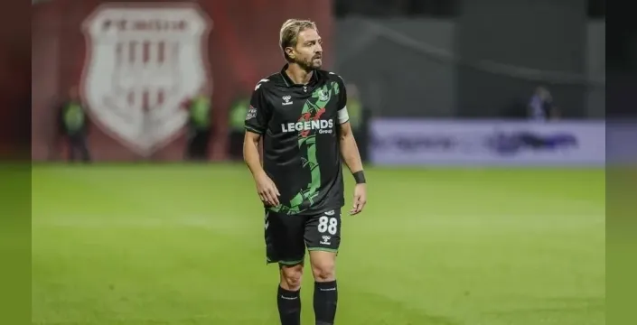 Caner Erkin'in 6 maç men cezası TFF Tahkim Kurulu'nca onandı