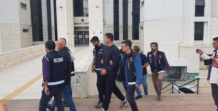 Cezaevi firarisi emlak ofisindeki bağlantıları ortaya çıkardı: ortaklar gözaltında