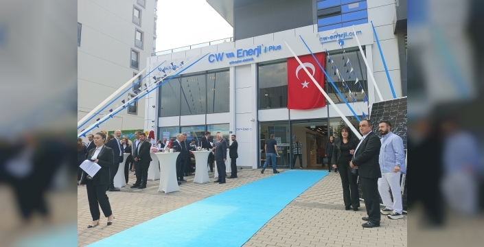 CW Enerji, Bursa'daki yeni plus bayisiyle büyümeye devam ediyor