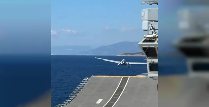 Denizkurdu-I/2025 Tatbikatı Başladı: TCG ANADOLU'dan Bayraktar TB3 SİHA'ların Tarihi Kalkışı