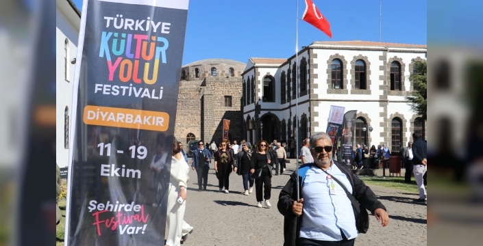 Diyarbakır Kültür Yolu Festivali yoğun ilgiyle devam ediyor