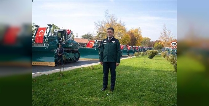 DSİ'nin makine parkı genişliyor: 50 yeni iş makinesi katıldı
