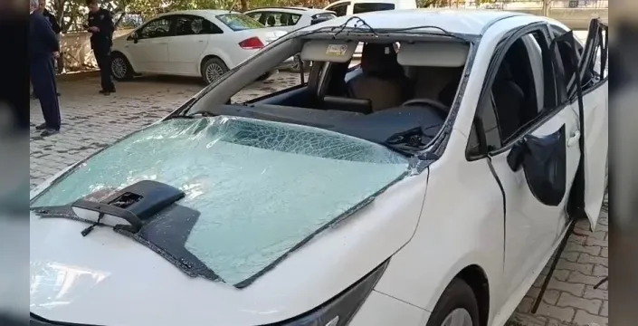 Elazığ'da park halindeki otomobilde patlama: 1 çocuk yaralandı
