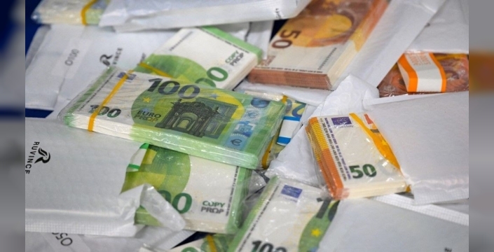 Euro, Macron'un olası başbakan atamasıyla toparlanma sinyali verdi