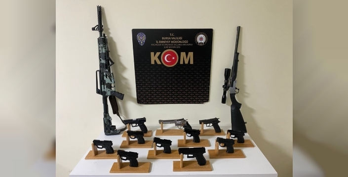 Gemlik'te ruhsatsız silah operasyonu: 10 tabanca, 2 av tüfeği ele geçirildi, 1 kişi tutuklandı