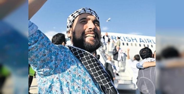 İsrail saldırısından dönen aktivistler İstanbul'da: 'Ablukayı kırdık'
