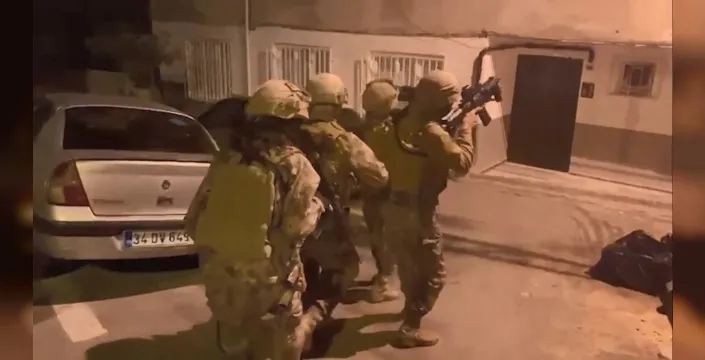 İstanbul'da DEAŞ operasyonu: 13 şüpheli gözaltına alındı