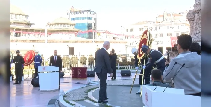 İstanbul'un kurtuluşu 102. yıl dönümü coşkuyla kutlandı
