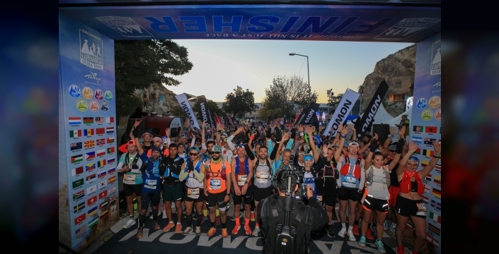 Kapadokya'da ultra trail heyecanı: 79 ülkeden 2406 sporcu yarıştı