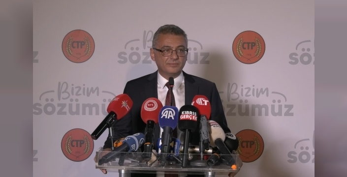 KKTC Cumhurbaşkanı Erhürman mazbatasını aldı: Demokrasi zaferi kutlandı