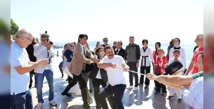 Köyceğiz'de Amatör Spor Haftası coşkusu: Yürüyüş ve etkinliklerle spora dikkat çekildi