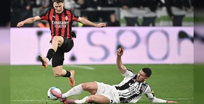 Milan, Juventus deplasmanında puan bıraktı; Napoli Serie A'da liderliğe yükseldi