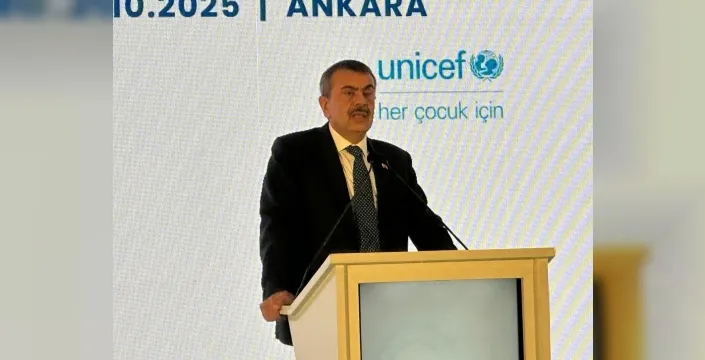 Milli Eğitim Bakanı Tekin: Dijital okuryazarlık ve insan hakları eğitimde önceliğimiz