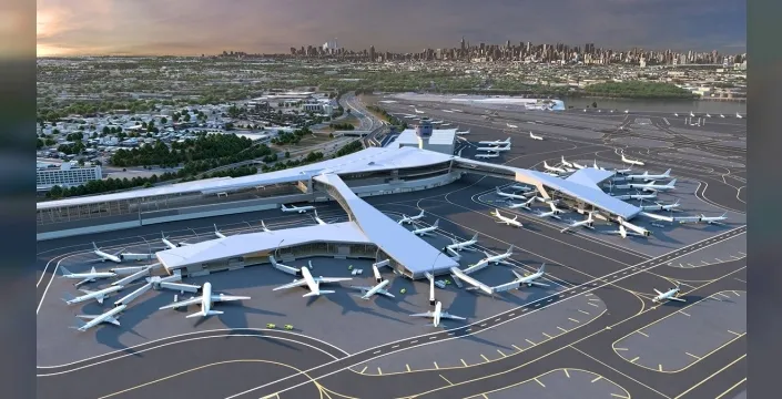New York LaGuardia Havalimanı'nda iki yolcu uçağı çarpıştı: Bir kişi hafif yaralandı