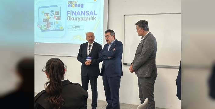 ODTÜde zeka kongresi: Yusuf Tekin atölyeleri inceledi