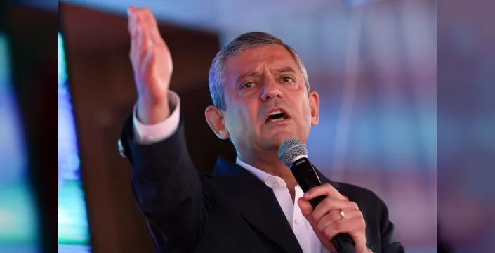 Özgür Özel'den Erdoğan'a: Mahkeme kararı kesinleşmeden kimseye 'hırsız' dedirtmem