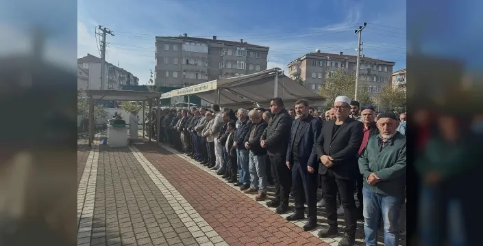 Şehit babası Hasan Çakır, vatan sağ olsun diyerek son yolculuğuna uğurlandı!