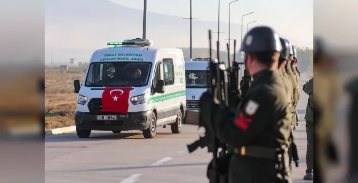 Şehit Eyüp Güner'in cenazesi Gaziantep'e uğurlandı