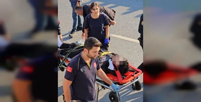 tek teker gösterisi faciayla sonuçlandı: 2 genç yaralandı