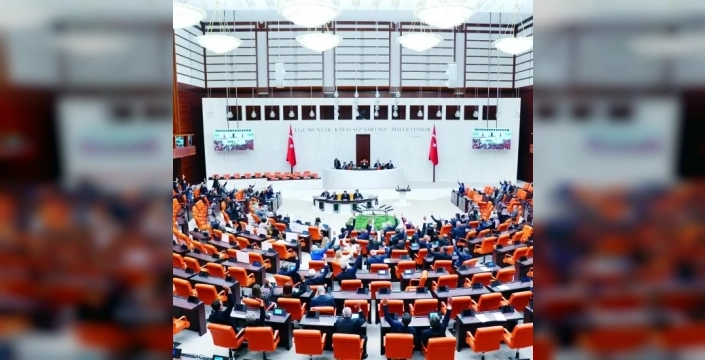 Tezkere oylaması: CHP'de belirsizlik sürüyor
